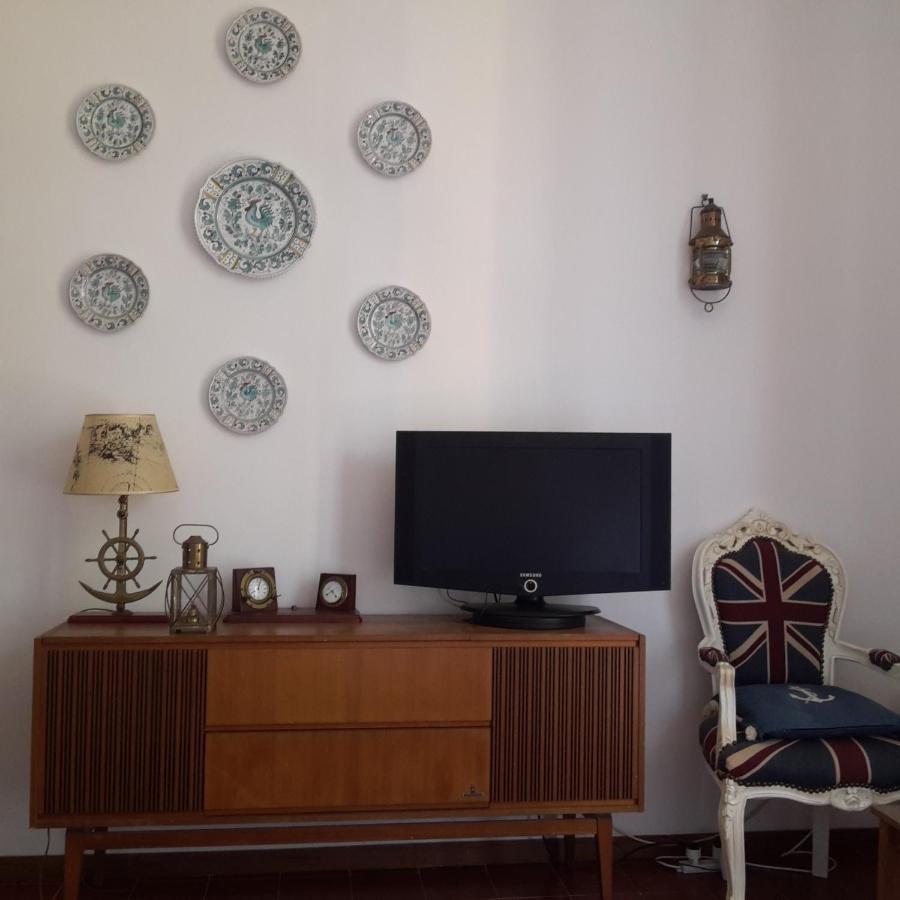 Elegant And Sea View Excelsior Apartment Levanto Bagian luar foto